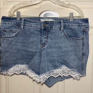Lace accented denim short shorts